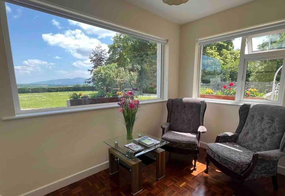 Beautiful Farmhouse An Hour'S Drive From Four Irish Cities Clonmel Extérieur photo