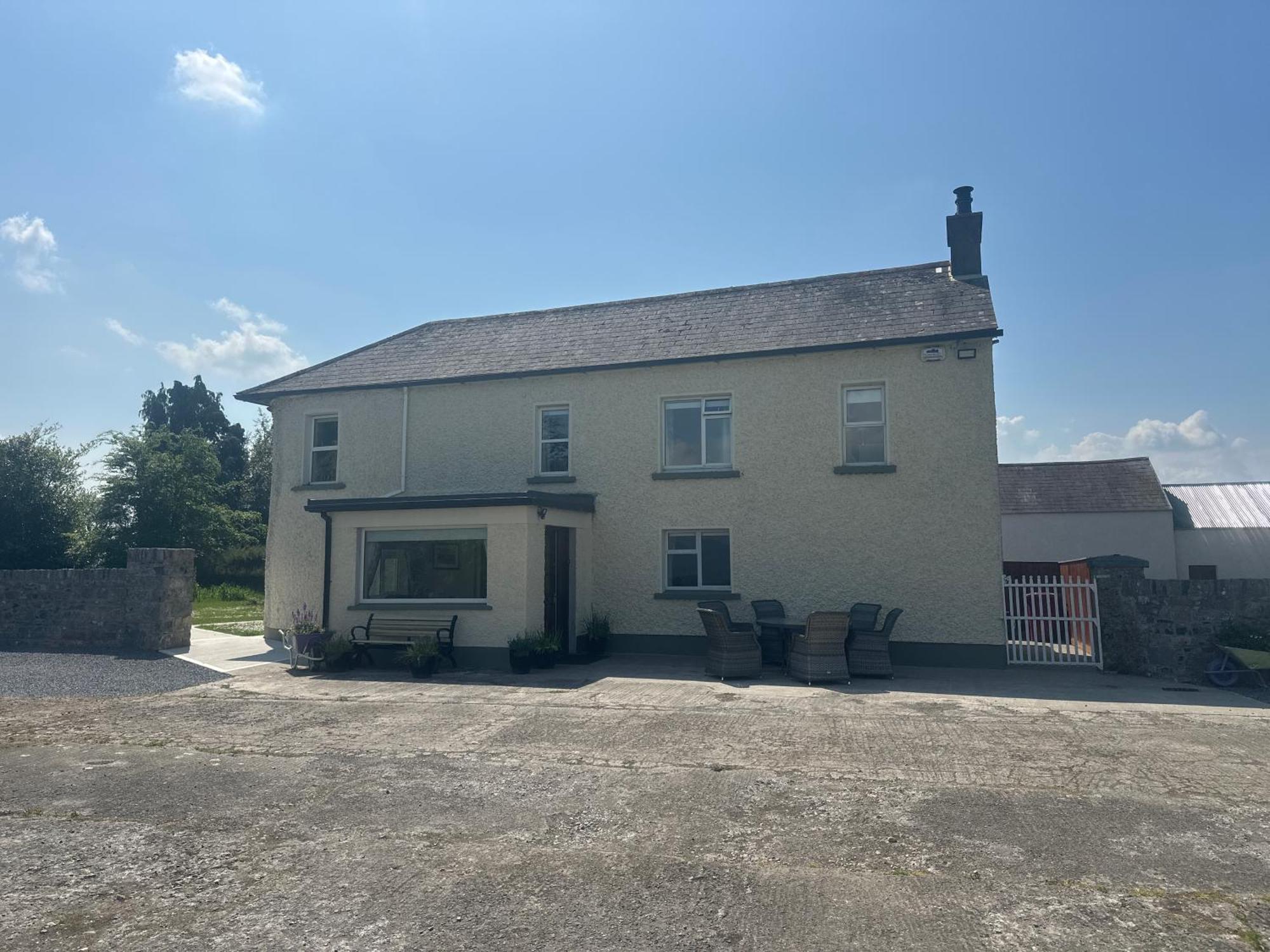 Beautiful Farmhouse An Hour'S Drive From Four Irish Cities Clonmel Extérieur photo