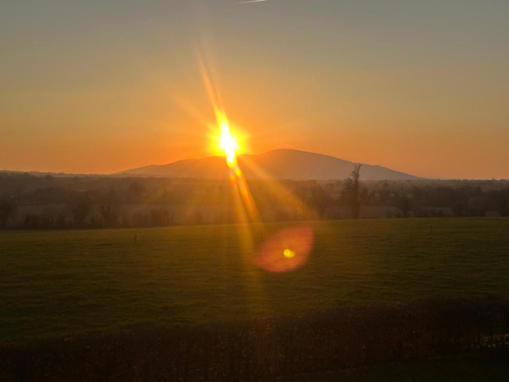 Beautiful Farmhouse An Hour'S Drive From Four Irish Cities Clonmel Extérieur photo